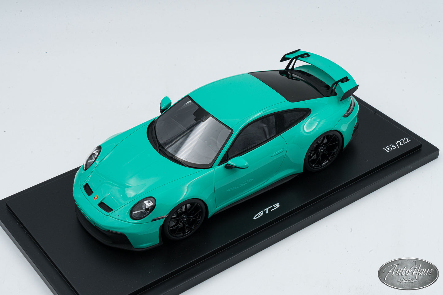 1/18 Spark Porsche 911 (992) GT3 Tiffany Blue Custom