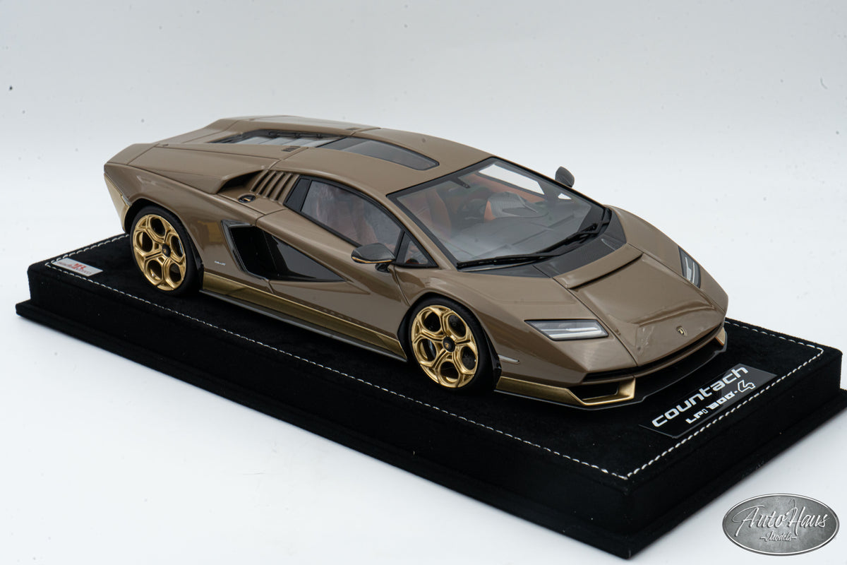 1:18 MR Collection Lamborghini Countach Bronze