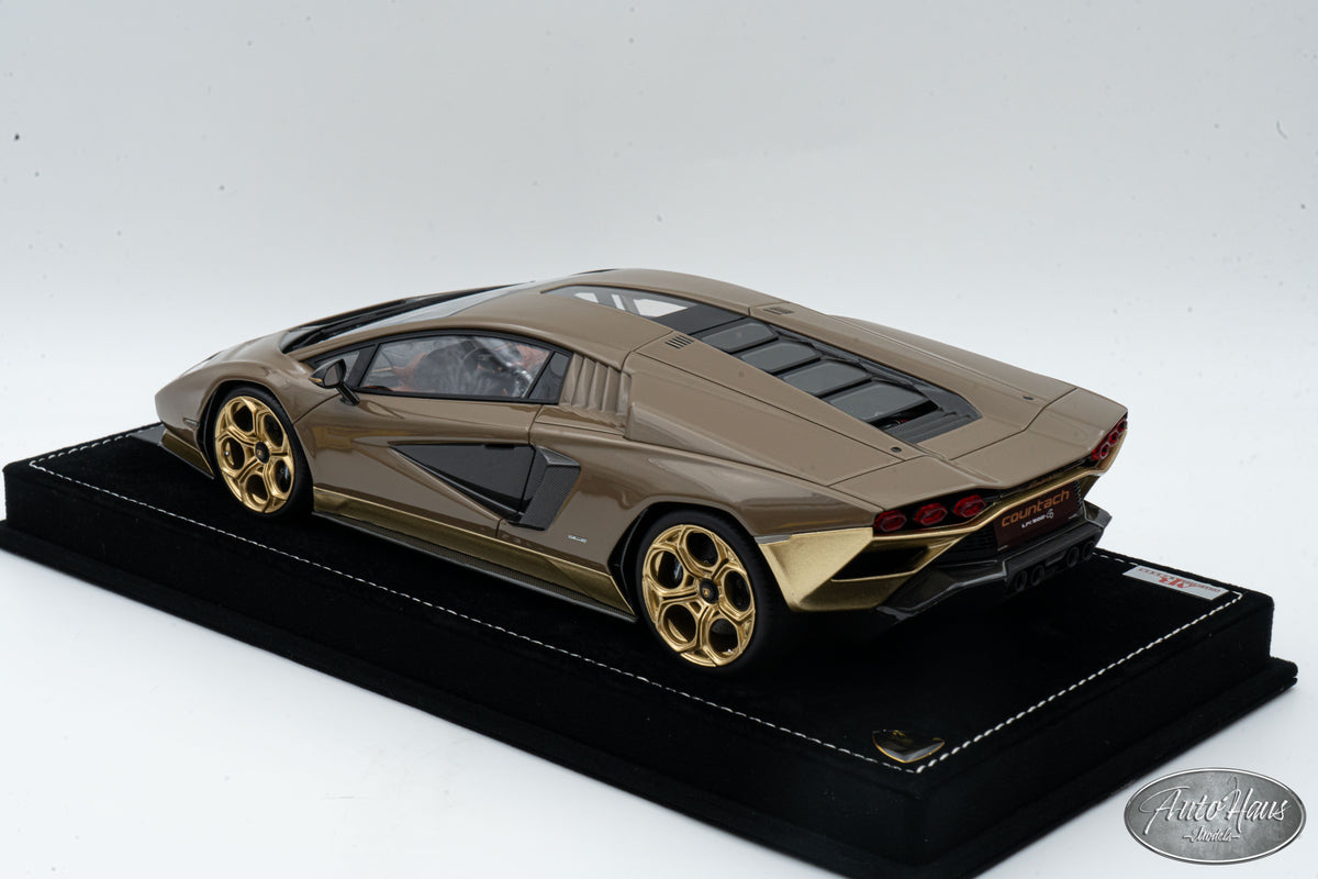 1:18 MR Collection Lamborghini Countach Bronze