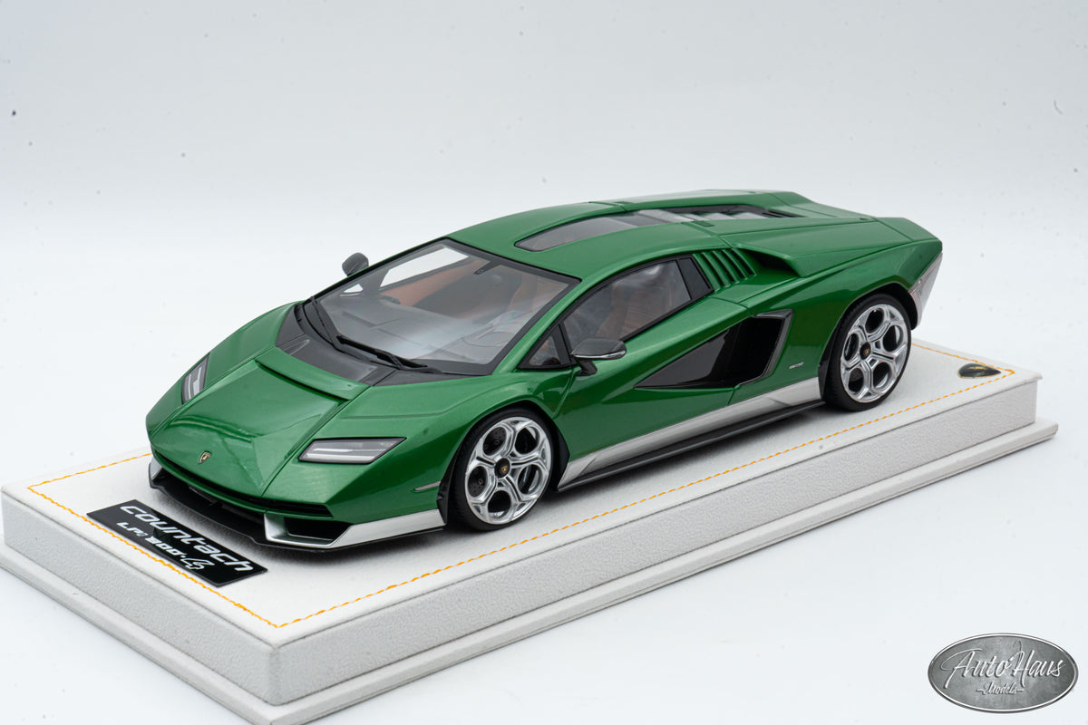 1:18 MR Collection Lamborghini Countach Green