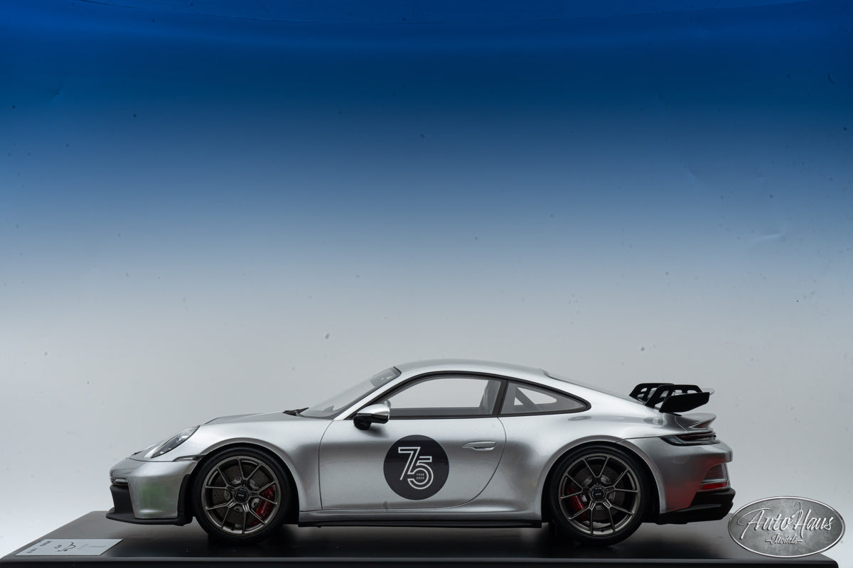 1/12 Spark Porsche 911 GT3 (992) Silver 75 Years
