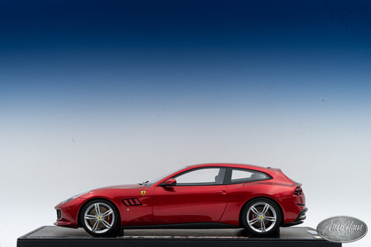 1/18 BBR 2016 Ferrari GTC4 Lusso Rosso Fuoco Red P18129DV