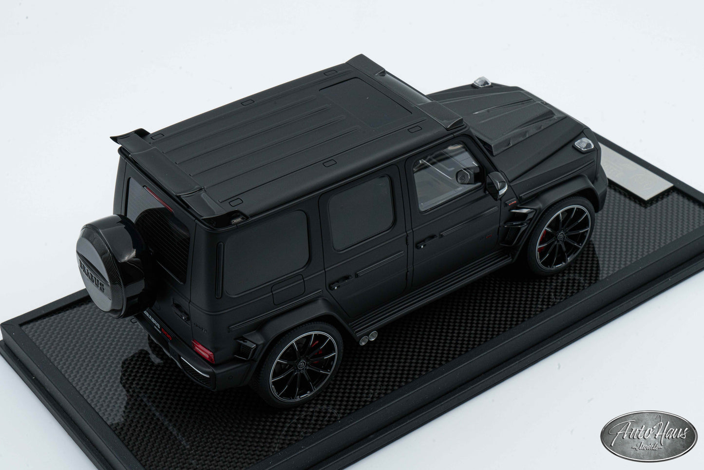 1/18 Motorhelix Brabus 800 Mercedes G63 Matt Black