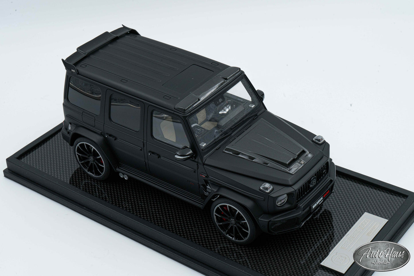 1/18 Motorhelix Brabus 800 Mercedes G63 Matt Black