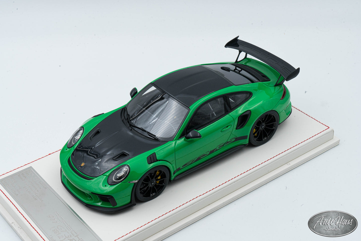 1/18 Davis Giovanni Porsche 911 (991.2) GT3 RS Python Green with Black Wheels