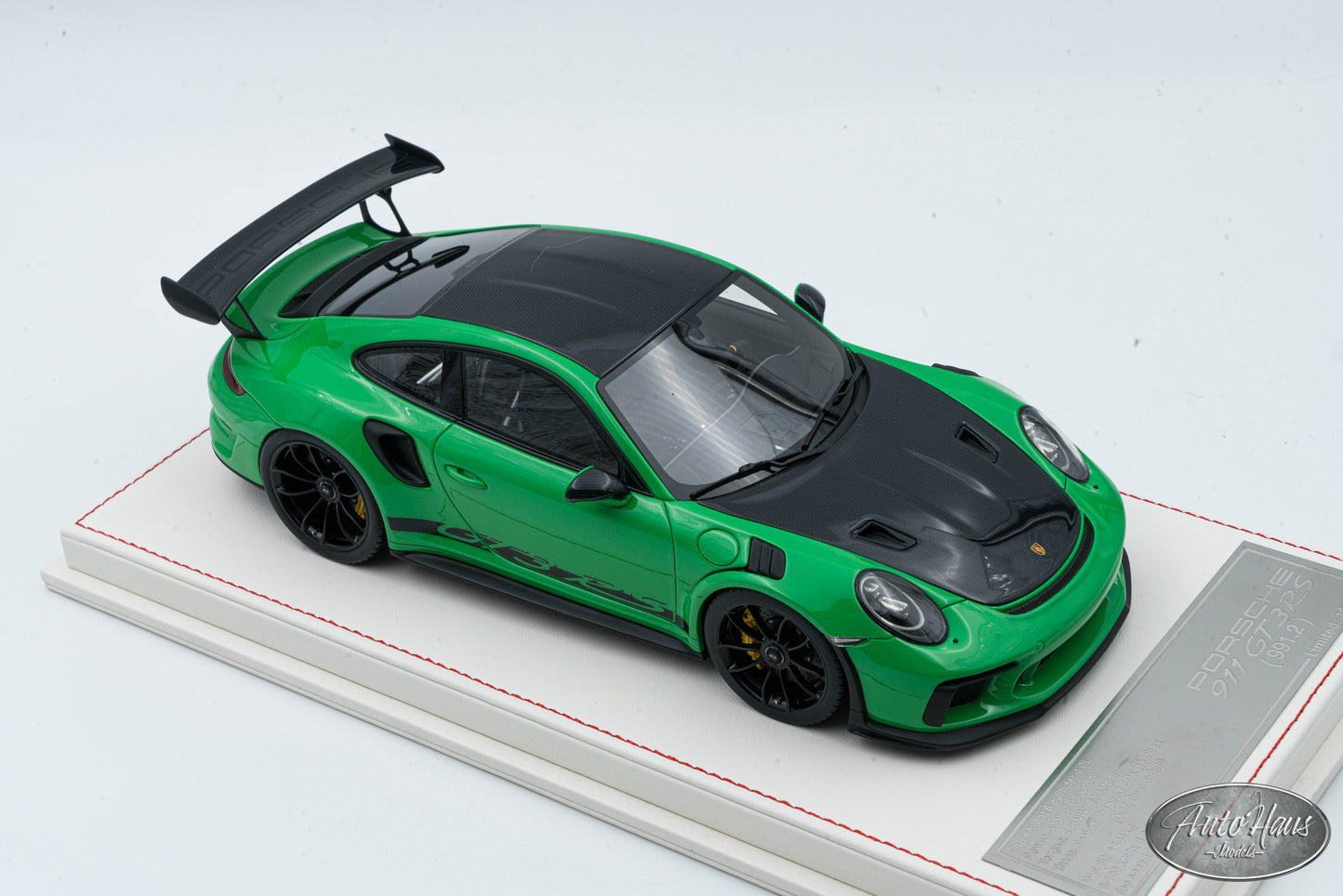 1/18 Davis Giovanni Porsche 911 (991.2) GT3 RS Python Green with Black Wheels