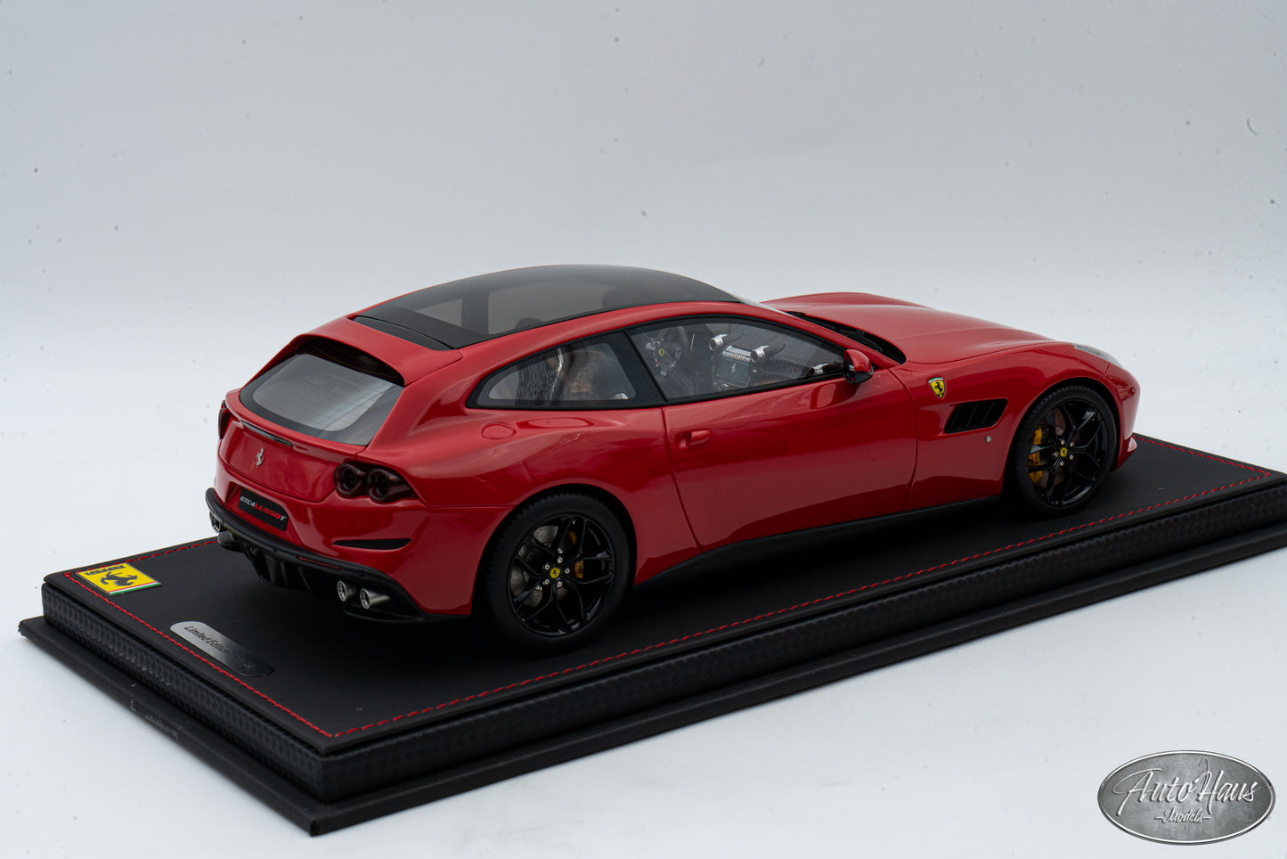 1/18 BBR 2016 Ferrari GTC4 Lusso Rosso Corsa Red
