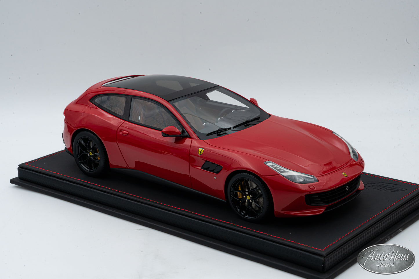 1/18 BBR 2016 Ferrari GTC4 Lusso Rosso Corsa Red